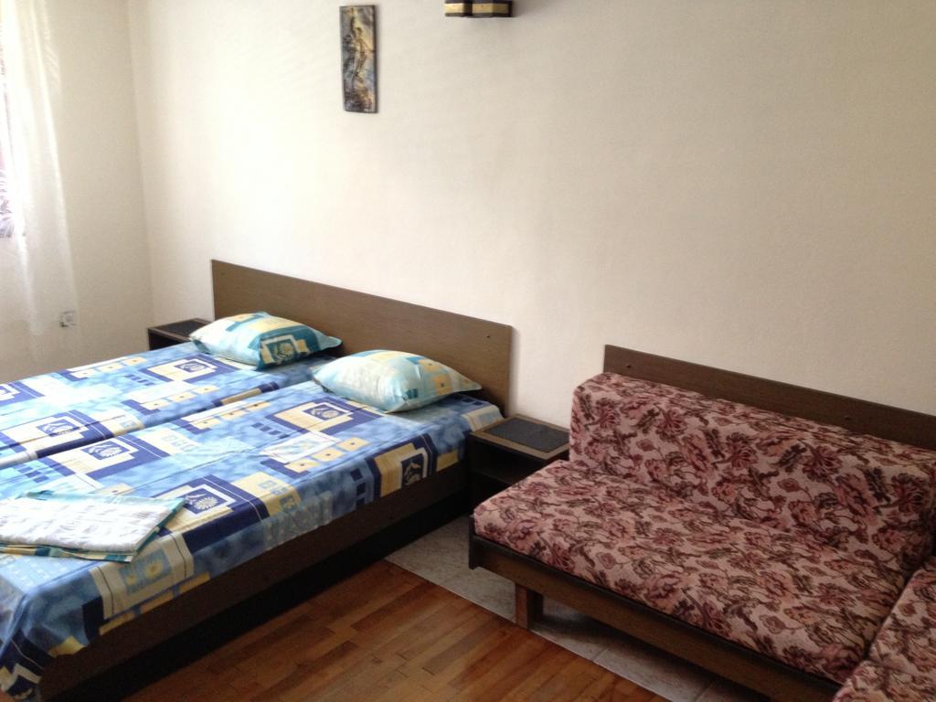 Yanis Guest Houseスヴェティ・ヴラス 部屋 写真