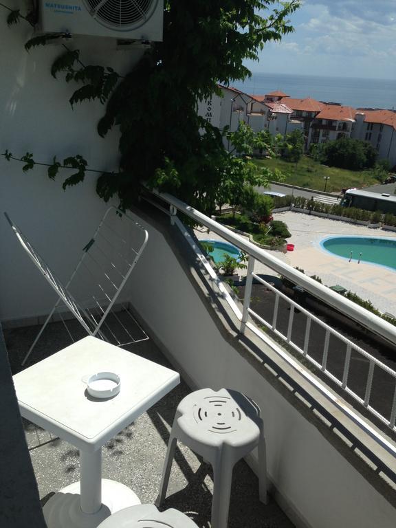 Yanis Guest Houseスヴェティ・ヴラス 部屋 写真