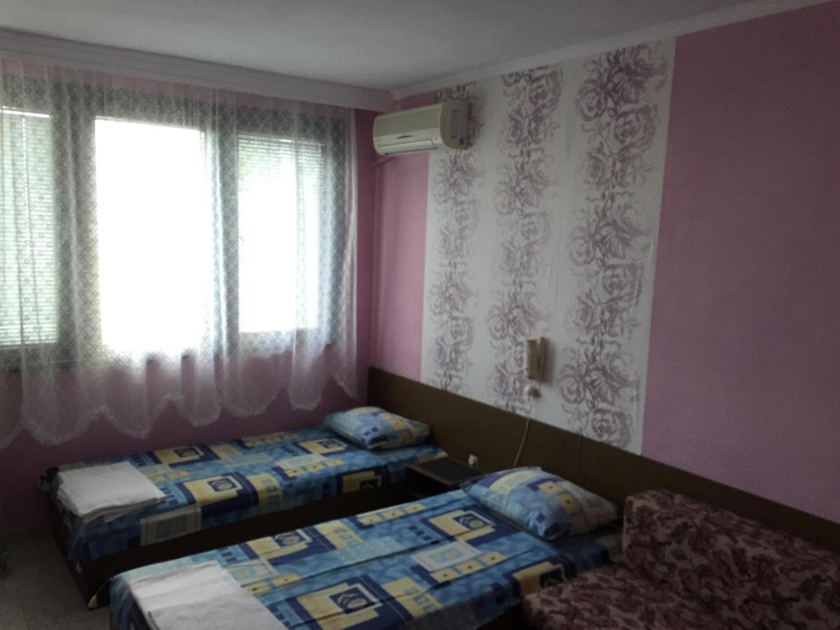 Yanis Guest Houseスヴェティ・ヴラス 部屋 写真